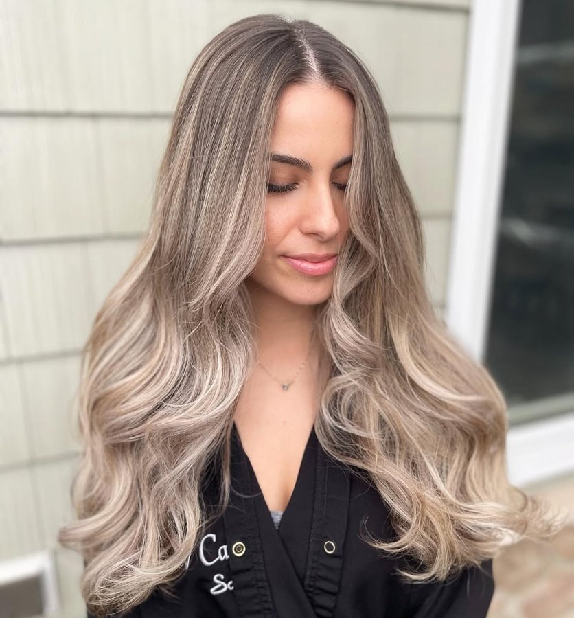 After: dimensional blonde transformation